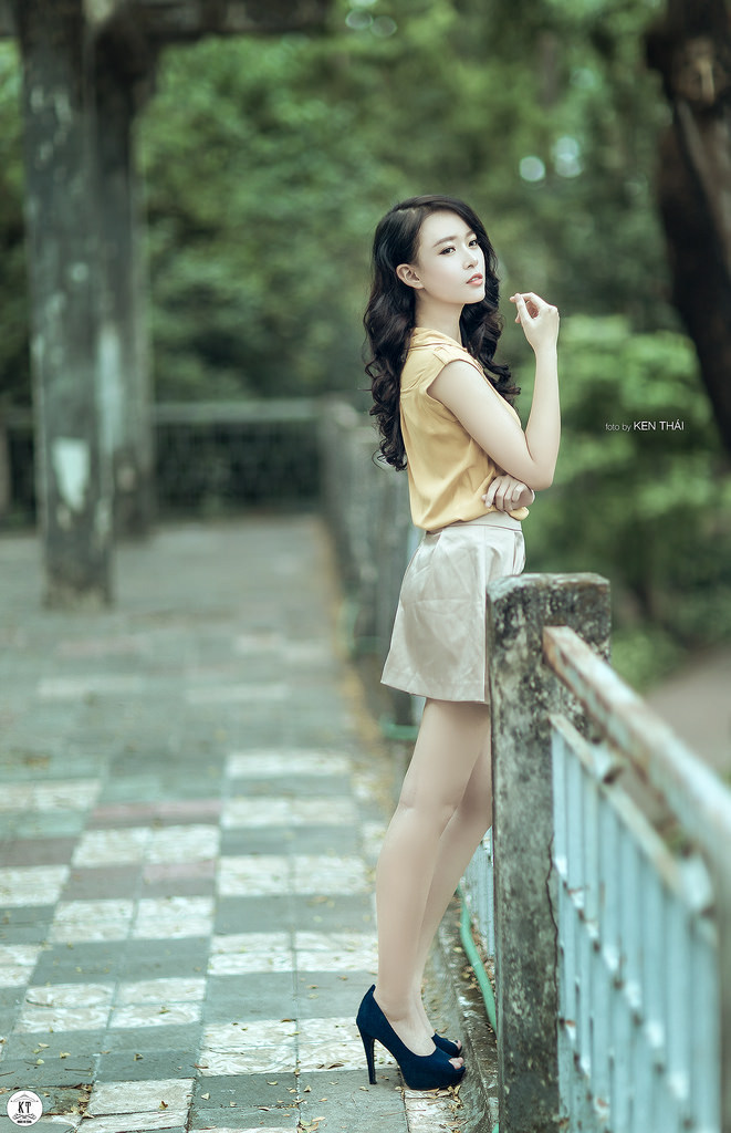 学长舌尖伸入湿嫩蜜汁h